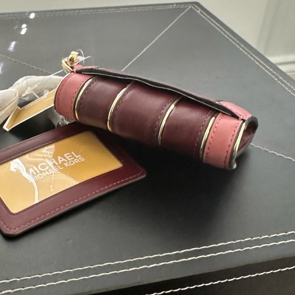 🔥🔥NWT Michael Kors Whitney Colorblock Strips Quilted (Bundle Deal) w/ wallet - Picture 12 of 14